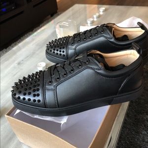 Christian louboutin size 43